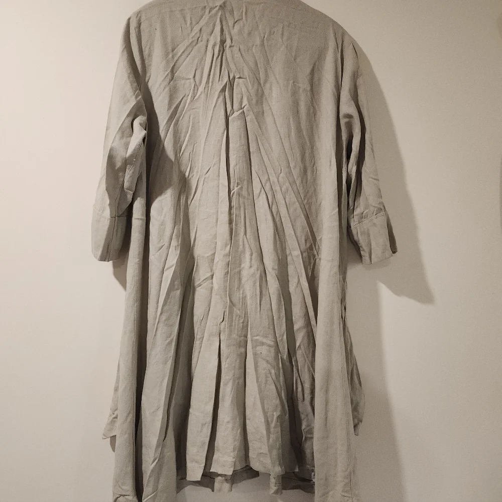 Women's Beige Button-Up Coat - Picture 2 of 3